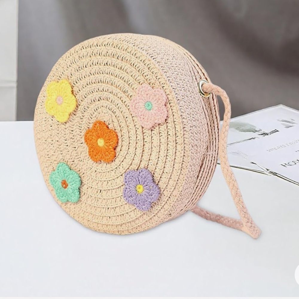 Floral Crochet Round  Mini Shoulder Bag, with adorable lil daisy’s